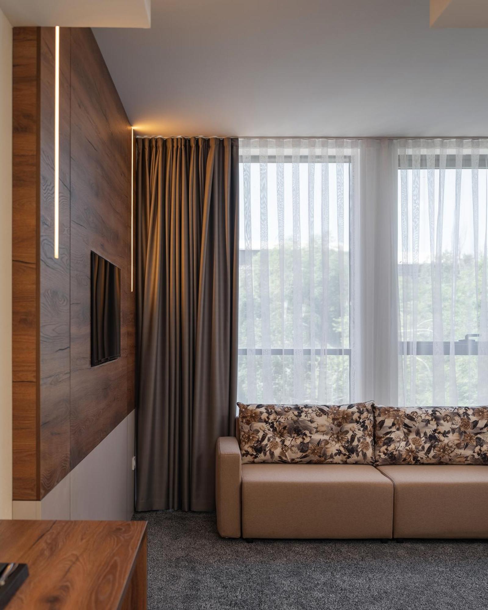 Duo Hotel By Futuro Bishkek Exterior photo